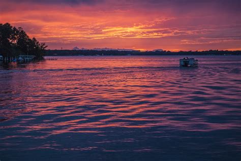 Best Summer Getaway to Lake Okoboji: Plan Now for 2023