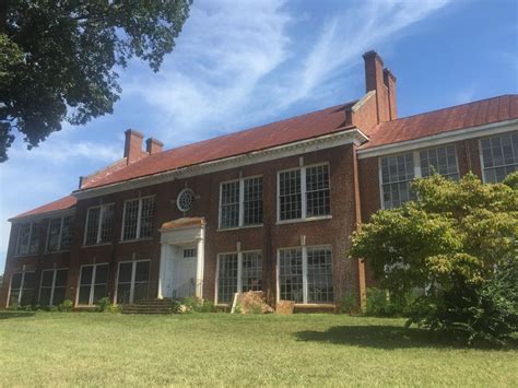 Former Madison Heights school lands national historic landmark status