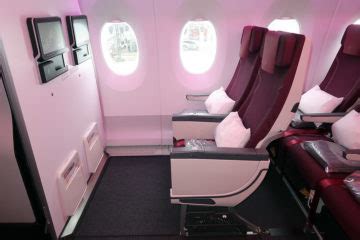 Onboard Qatar Airways New A350-1000 - SamChui.com