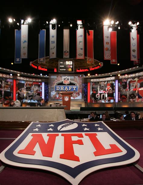 Analyzing The Last 26 First Overall NFL Draft Picks | Bleacher Report ...