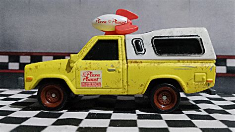 Pizza Planet truck by Moicruz on DeviantArt