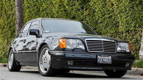 1994 Mercedes-Benz E500 VIN: WDBEA36E1RC112663 - CLASSIC.COM