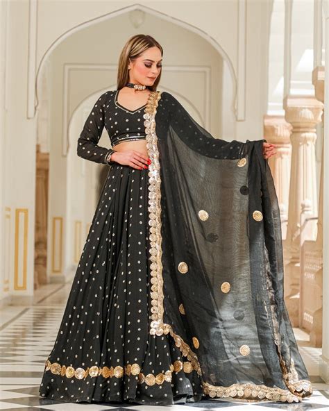 Kajal Lehenga Set | Silk lehenga, Black lehenga, Lehenga