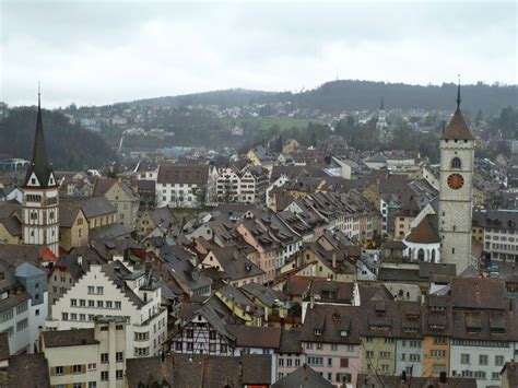 Munot Fortress: Schaffhausen's Landmark - Monkeys and Mountains