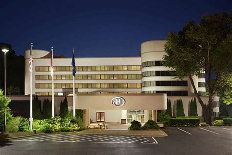 Pet Friendly Hotels in Charlotte, NC Off I-77 - travelnowsmart.com