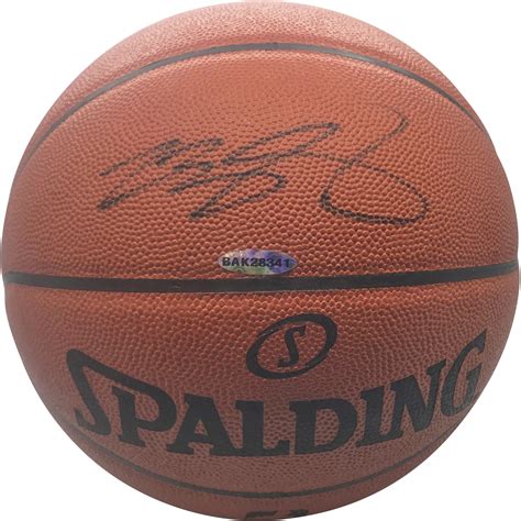 Lot Detail - LeBron James Signed Official NBA Basketball (Upper Deck)