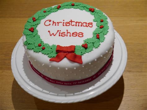 Christmas Cake Designs | New Year Cake Designs