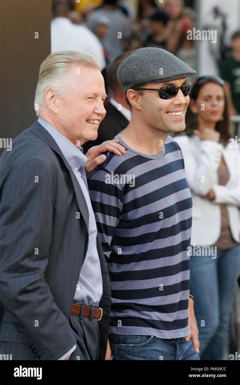 Jon voight and james haven hi-res stock photography and images - Alamy