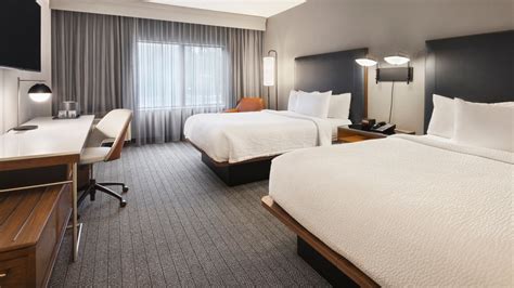 Rooms at Courtyard By Marriott Burlington | Marriott Bonvoy