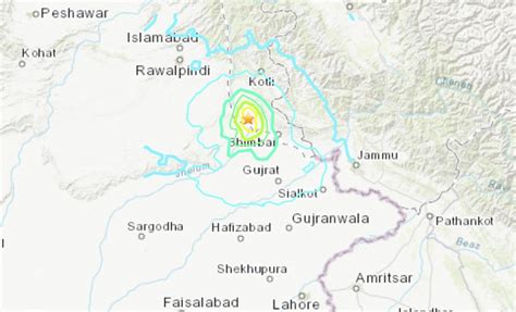 Strong and shallow earthquake kills 19 and injures more than 300 in ...