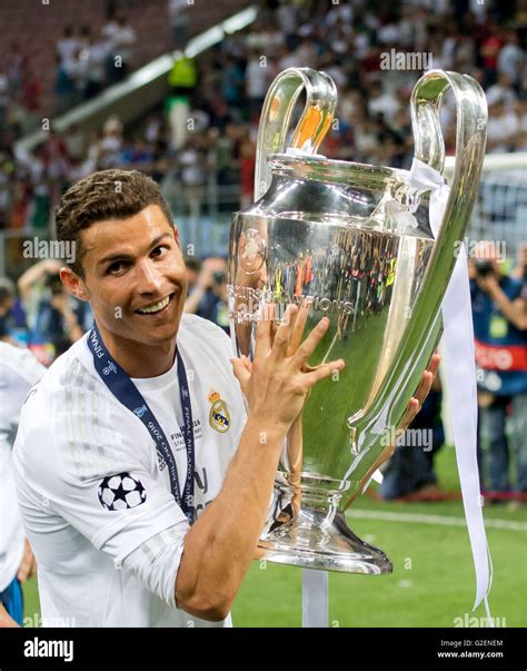 Real's Cristiano Ronaldo during the UEFA Champion League final Stock Photo: 104815724 - Alamy