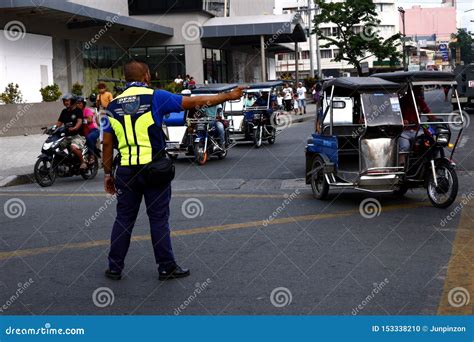 Mmda Honors Traffic Enforcer Clipart