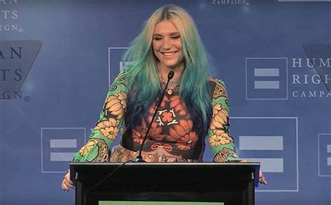 Kesha Human Rights Campaign acceptance speech video | EW.com