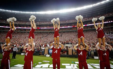 image (3000×1842) | Cheerleading, Alabama crimson tide football, Alabama