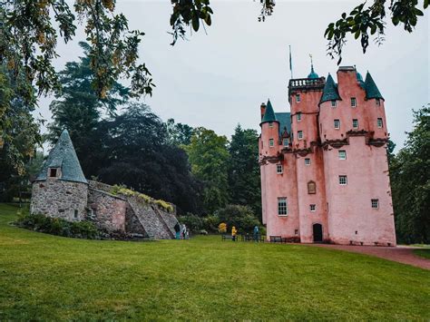 Where Is The Pink Castle In Scotland? Craigievar Castle Guide 2024!