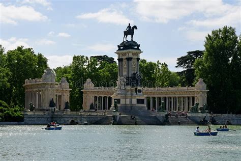 Monument To Alfonso XII - Parque Del Retiro, Madrid, Spain Editorial ...