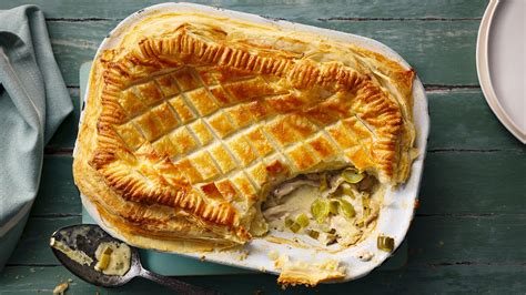 Easy chicken and leek pie recipe - BBC Food