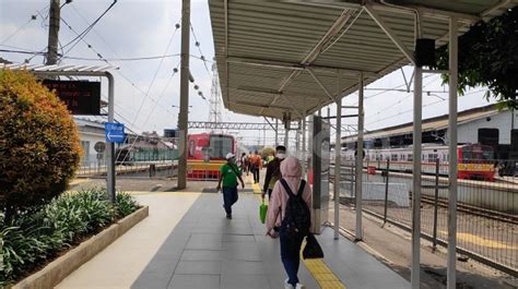 Hari Pertama PSBB, Penumpang KRL di Stasiun Bogor Berubah Kondusif