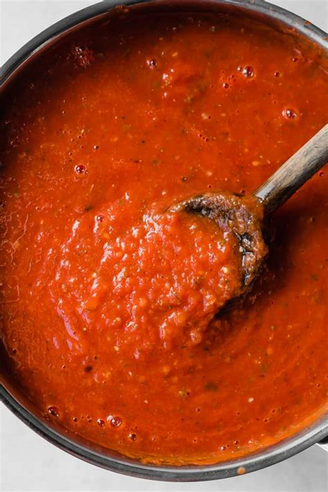 Easy Homemade Tomato Sauce | The Recipe Critic