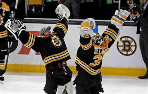 Bruins' Jeremy Swayman glad arbitration behind him