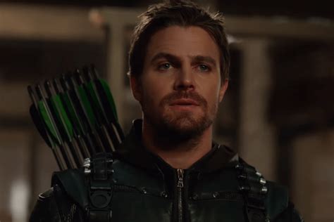 Watch a clip from tonight's Arrow Season 6 finale - 'Life Sentence'