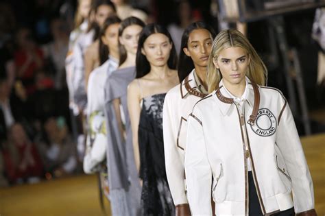 Novedades en London Fashion Week: tendrá edición en junio pero será digital | Grazia