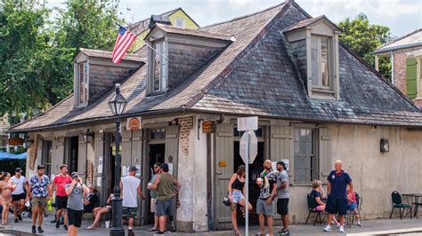 12 Best Bars On Bourbon Street, Ranked