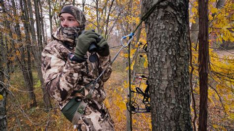 Saddle Hunting 101: Why You Should Try a Tree Saddle | MeatEater Wired ...