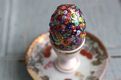 Sequined Easter Eggs Tutorial – Wenderly