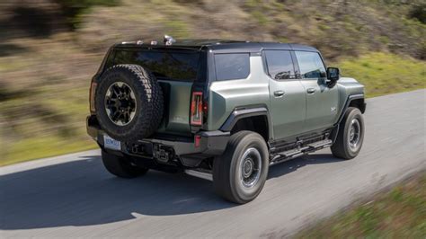 2024 GMC Hummer EV SUV: Photos, Specs & Review - Forbes Wheels