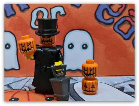 LEGO Halloween Minifigures: Let's Get Spooky!