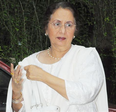 Veteran Bollywood actress Nanda passes away at 75 - Entertainment