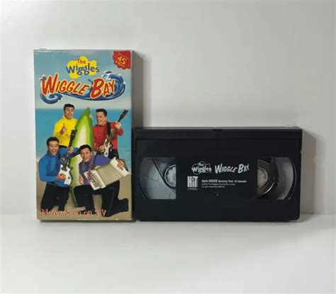 THE WIGGLES WIGGLE Bay Original Cast VHS Video 2002 PAL 42 mins $22.45 ...