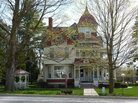 9 Historic Bed And Breakfasts In Michigan That Will Absolutely Charm ...