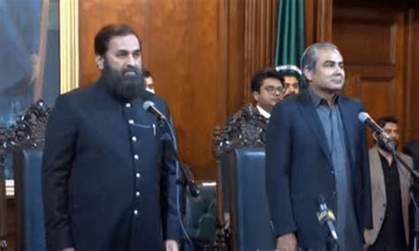 Mohsin Raza Naqvi sworn in as caretaker Punjab chief minister - Pakistan Aaj English TV