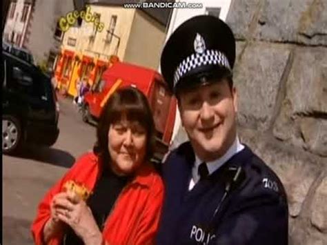 balamory pc plum song v2 - YouTube