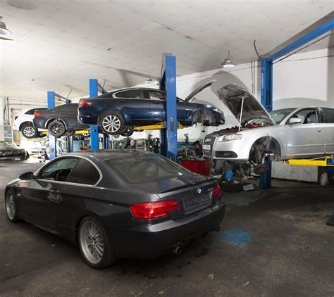 BMW Service Center Sharjah | BMW Repair Center| AMA Auto