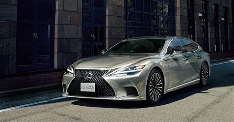 LEXUS