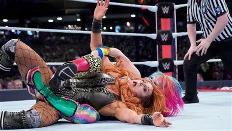 WWE Making Plans For Asuka Vs. Becky Lynch At WWE Royal Rumble 2019