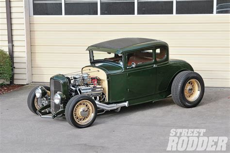 1932 Ford Five-Window Coupe - True Story - Street Rodder Magazine