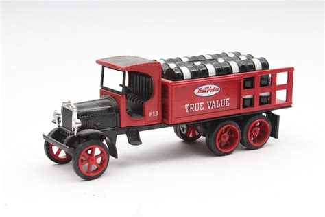 ERTL Diecast Collectible Vehicles | EBTH