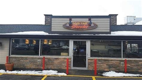 New sushi restaurant opens in Manlius | syracuse.com