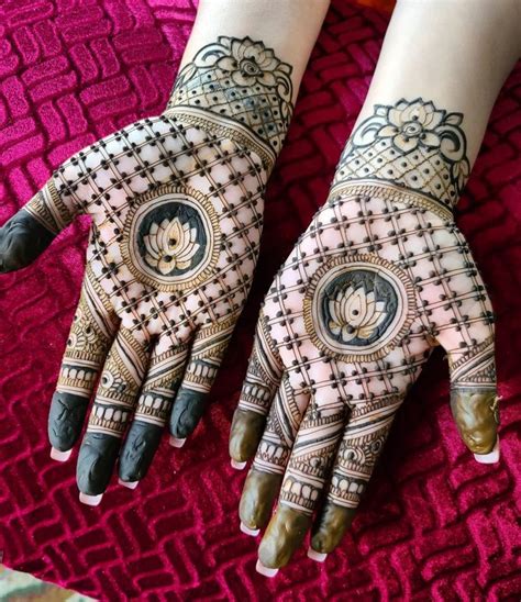 Karva Chauth Mehndi Designs That Are Trending Big Time