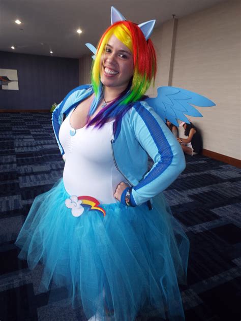 ( MLP ) Adorable Rainbow Dash Cosplay at Animate! by KrazyKari on ...