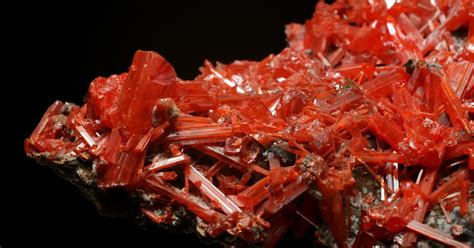 Crocoite Meaning: Healing Properties, Benefits and Uses