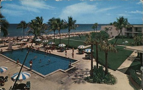 Pan American Motel Miami Beach, FL Postcard