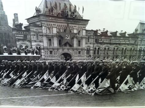 VivAlchimia: The Lumiere Brothers Center for Photography, Moscow