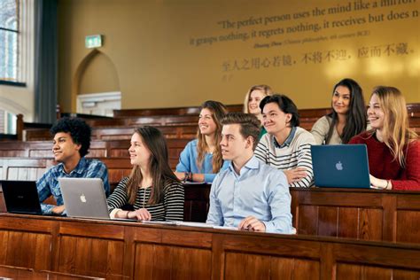 Leiden University - Ranking, Programs and Master's