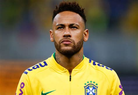 Neymar Height Weight Age Body Statistics Biography | Celebrities Details