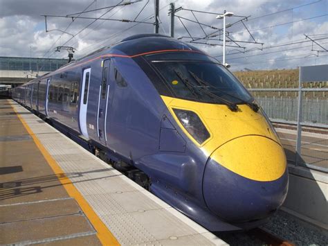 New project could see UK electric trains powered by off-grid solar